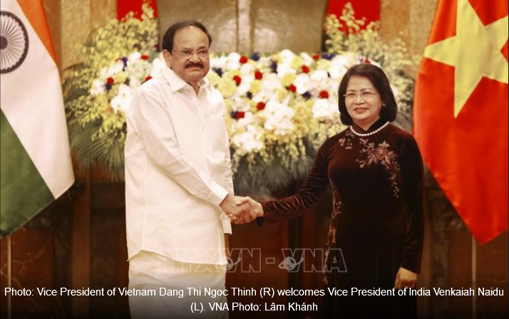 Vice President Mrs. Dang Thi Ngoc Thinh hosted a welcome ceremony for Vice President of India Mr. Venkaiah Naidu in Hanoi on May 10